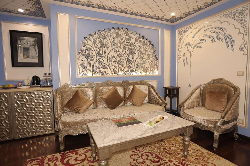Radisson Blu Udaipur Palace Resort & Spa Rum bild